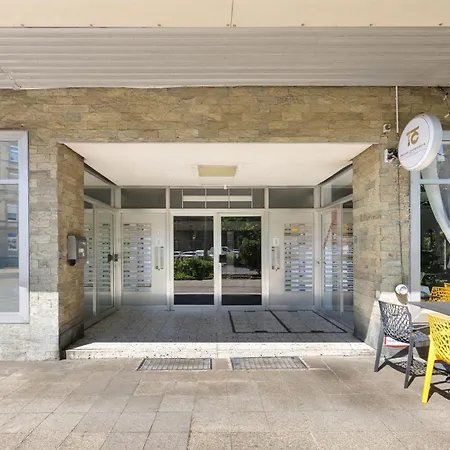 über Den Dächern Der Stadt - Nähe Zkm